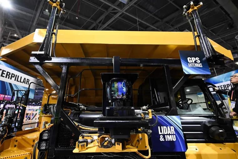 Caterpillar использует опыт автоматизации шахт для внедрения ИИ-ассистентов