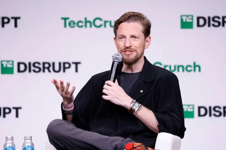 Мулленвег вернулся главой Automattic после попытки смещения